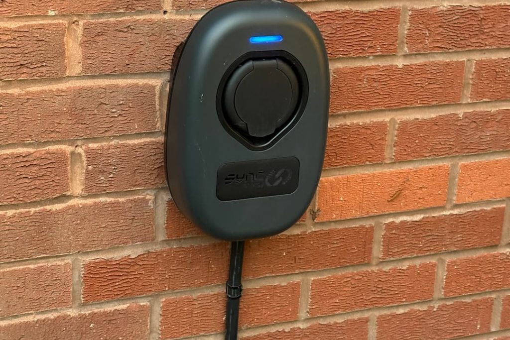 Wall mounted EV Charger